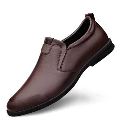Business Pointed Leather Shoes for Men Genuine Leather Slip on Men's Casual Shoes Metal Decoration Soft Men's Driving Shoes